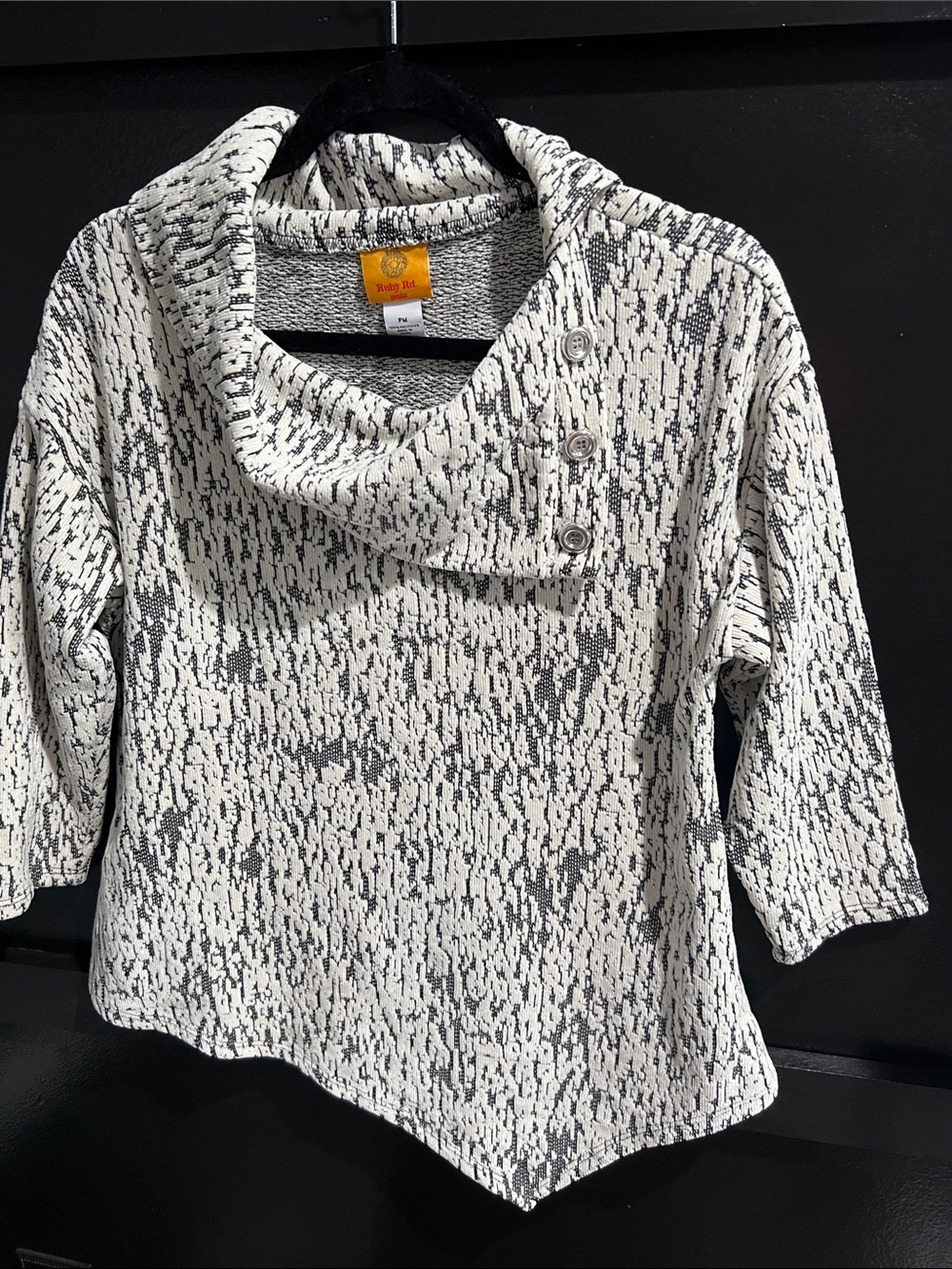 Ruby Rd. | Lightweight Sweater - Picture 3 of 13